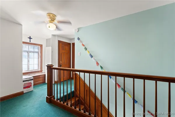 $385,000 | 1302 East 10th Street, Jeffersonville, IN 47130