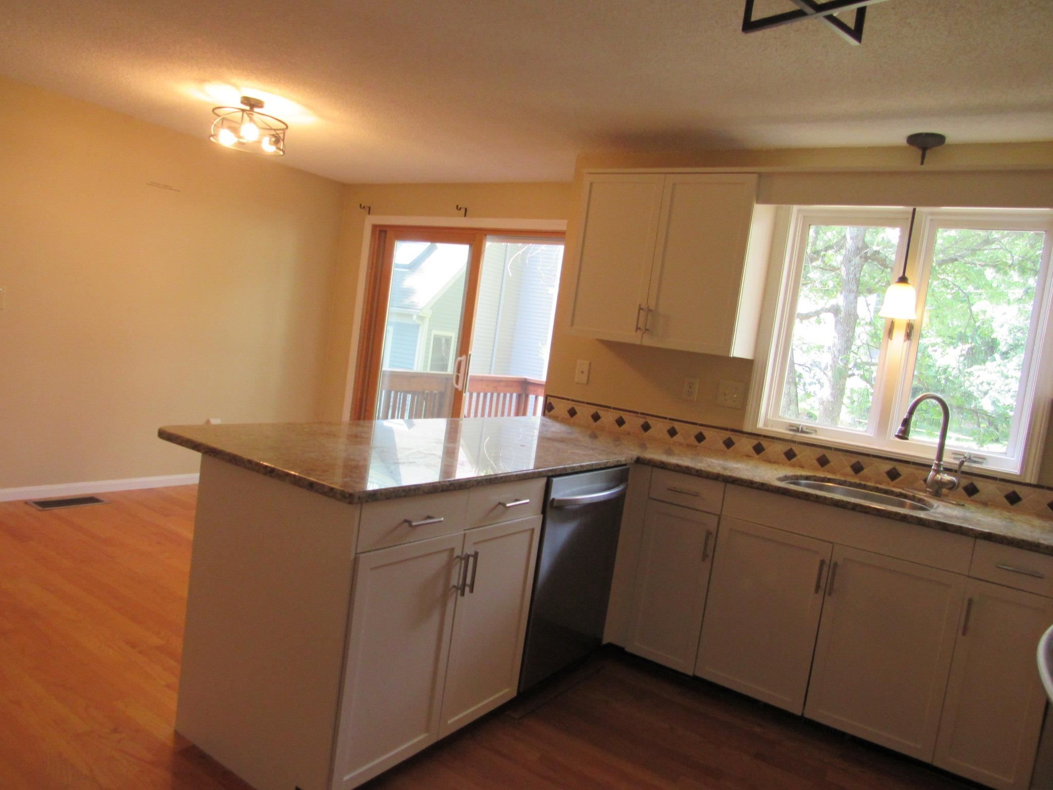 309 Fox Run Road, Unit 309 Hudson, NH 03051 - Photo 3 of 26