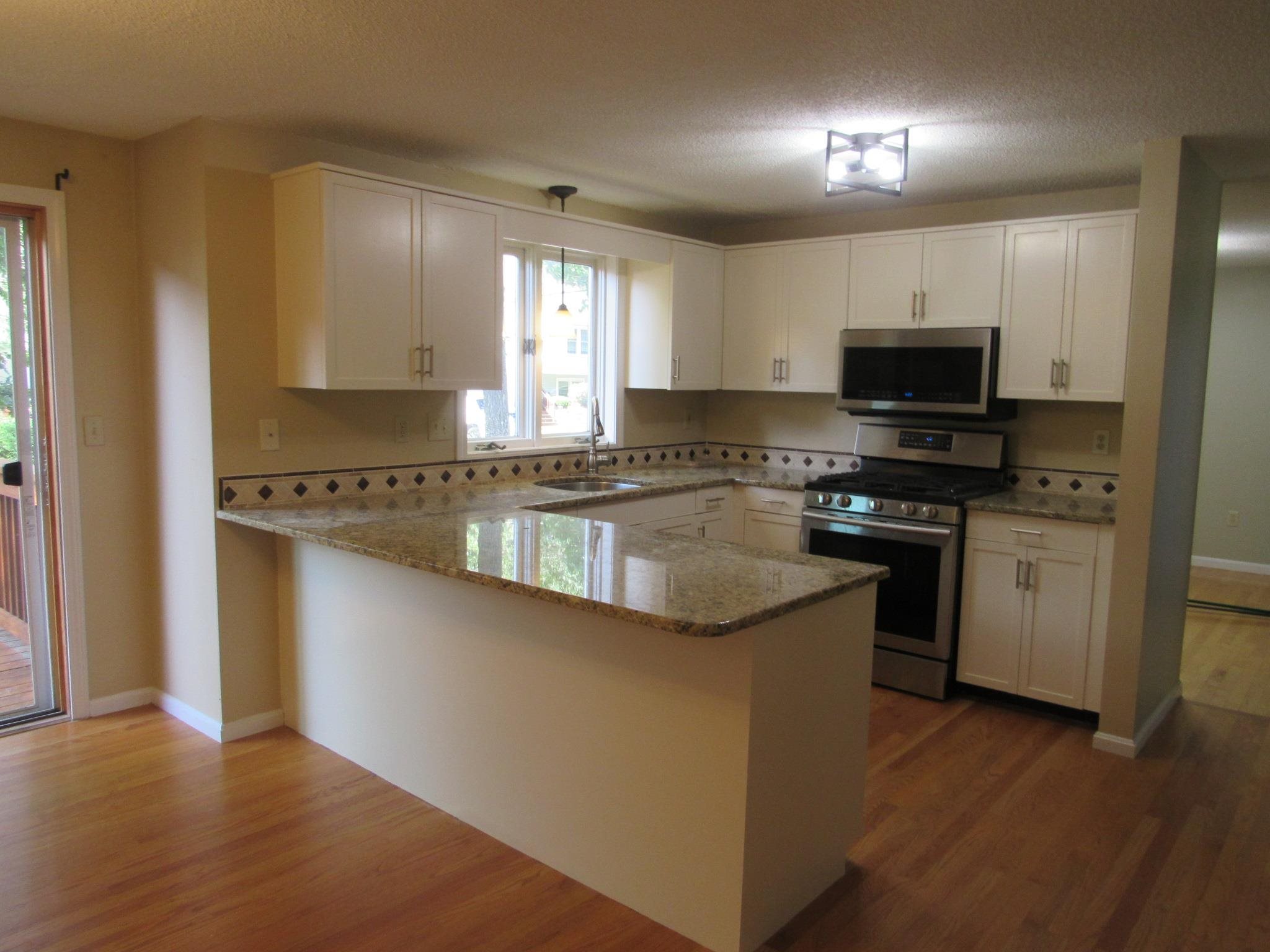 309 Fox Run Road, Unit 309 Hudson, NH 03051 - Photo 9 of 26