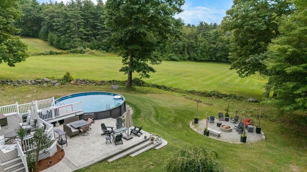 1237 Center Road Lyndeborough, NH 03082 - Photo 4 of 60 Gallery Image 4