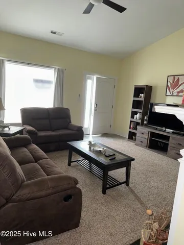 $1,700 | 2132 Remington Court, Unit A, Greenville, NC 27834