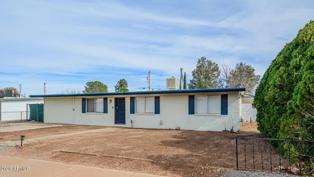 $240,000 | 310 2nd Street, Huachuca City, AZ 85616
