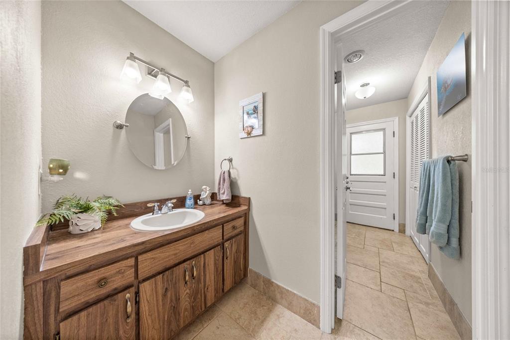 9525 Southwest 72nd Court Ocala, FL 34476 - Photo 37 of 72