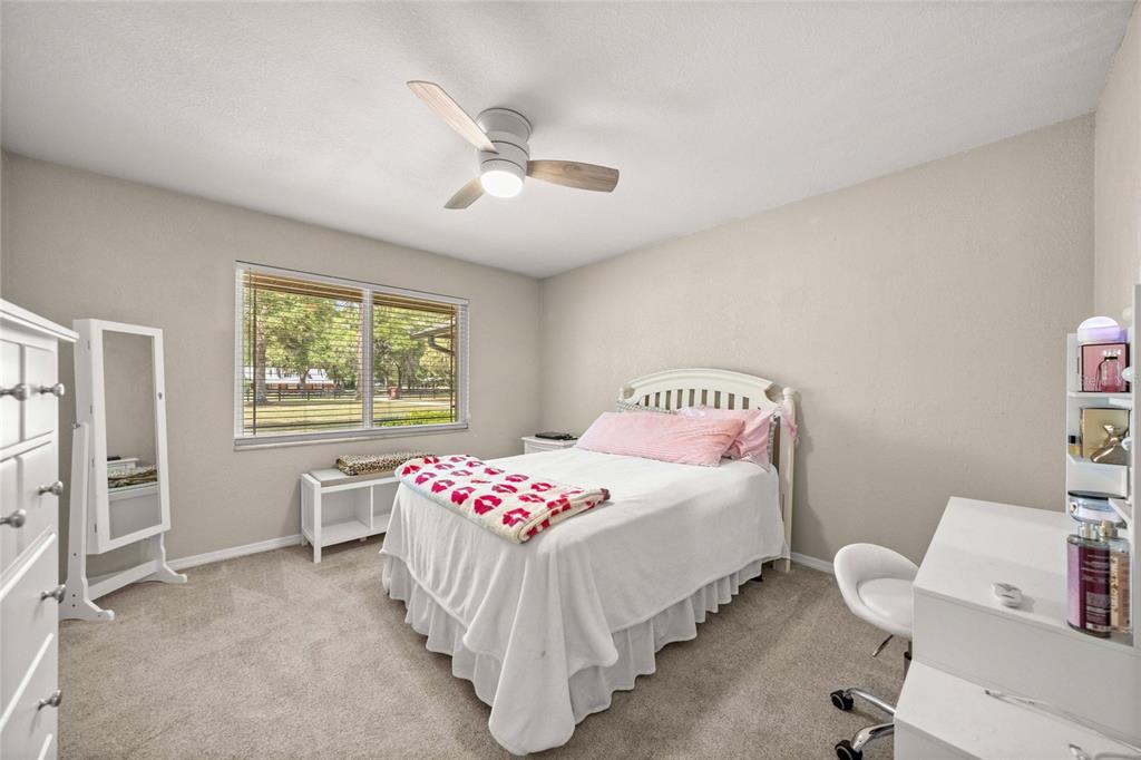 9525 Southwest 72nd Court Ocala, FL 34476 - Photo 38 of 72
