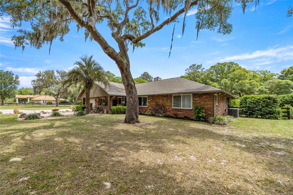 9525 Southwest 72nd Court Ocala, FL 34476 - Photo 68 of 72