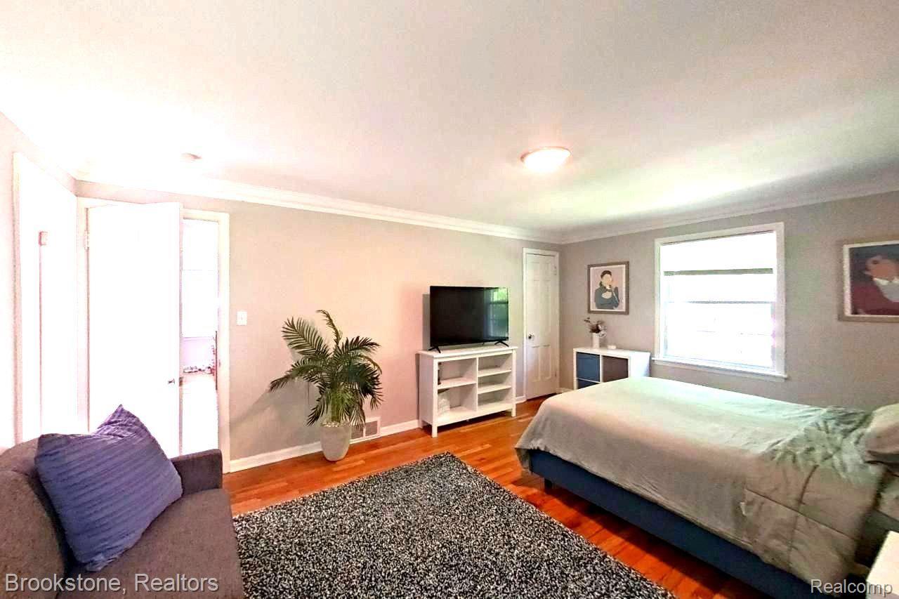 14540 Stahelin Road Detroit, MI 48223 - Photo 25 of 42 Gallery Image 25
