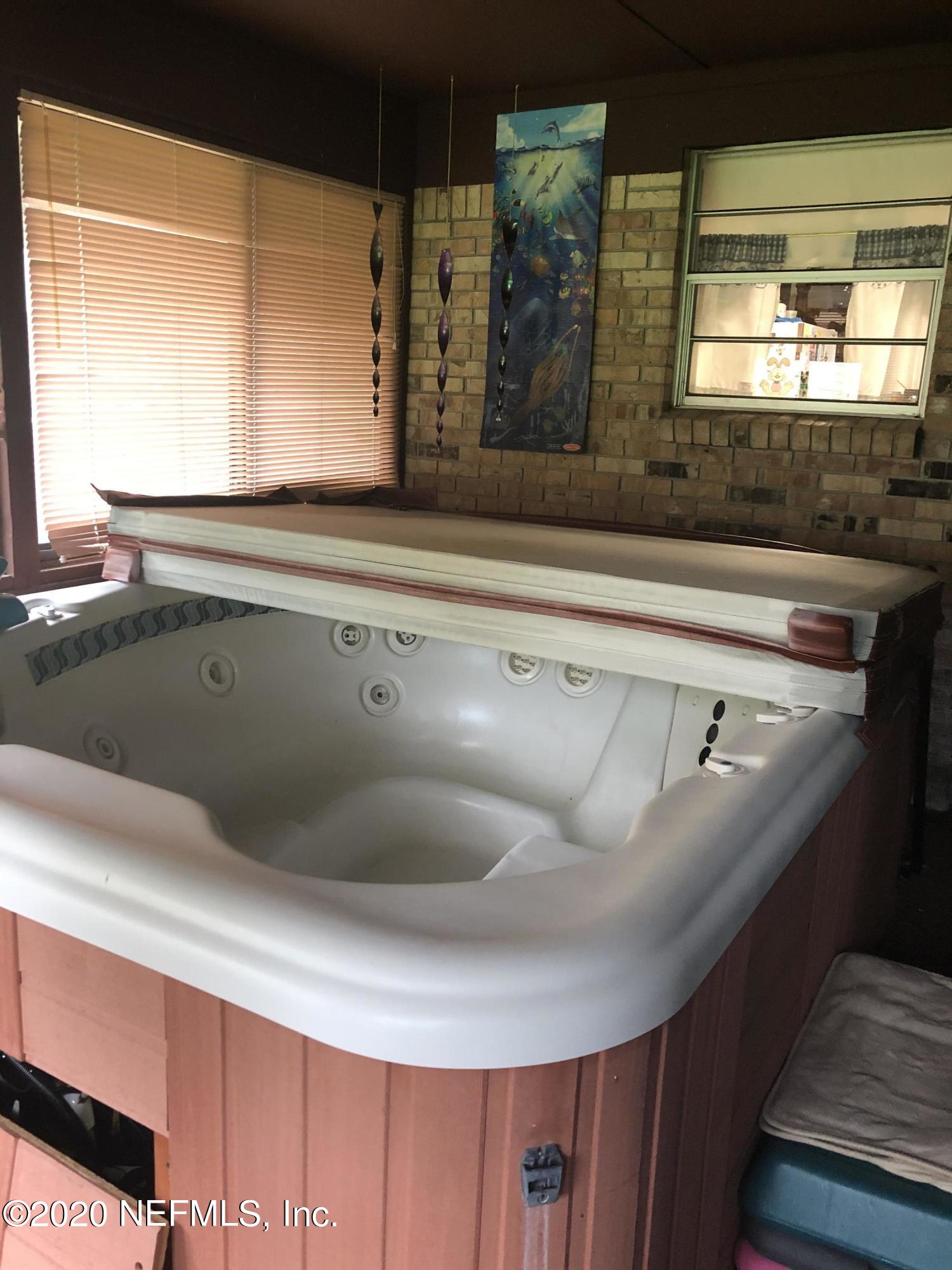 10981 Cisco Gardens Road North Jacksonville, FL 32219 - Photo 20 of 53 HOT TUB