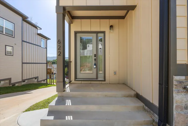 $2,750 | 622 Ladd Avenue, Chattanooga, TN 37405