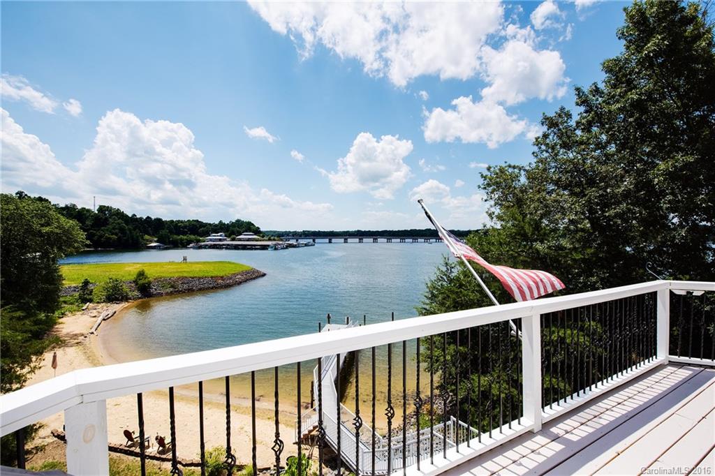 16116 Woolwine Road Charlotte, NC 28278 - Photo 1 of 24 Gallery Image 1