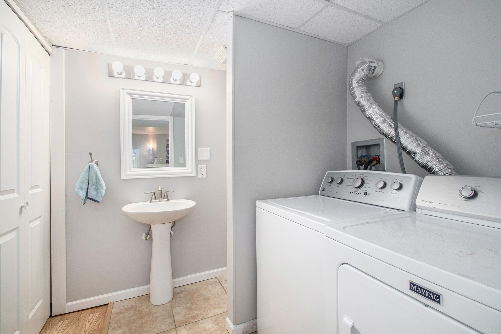 50705 East Indiana Lake Road Bristol, IN 46507 - Photo 20 of 25