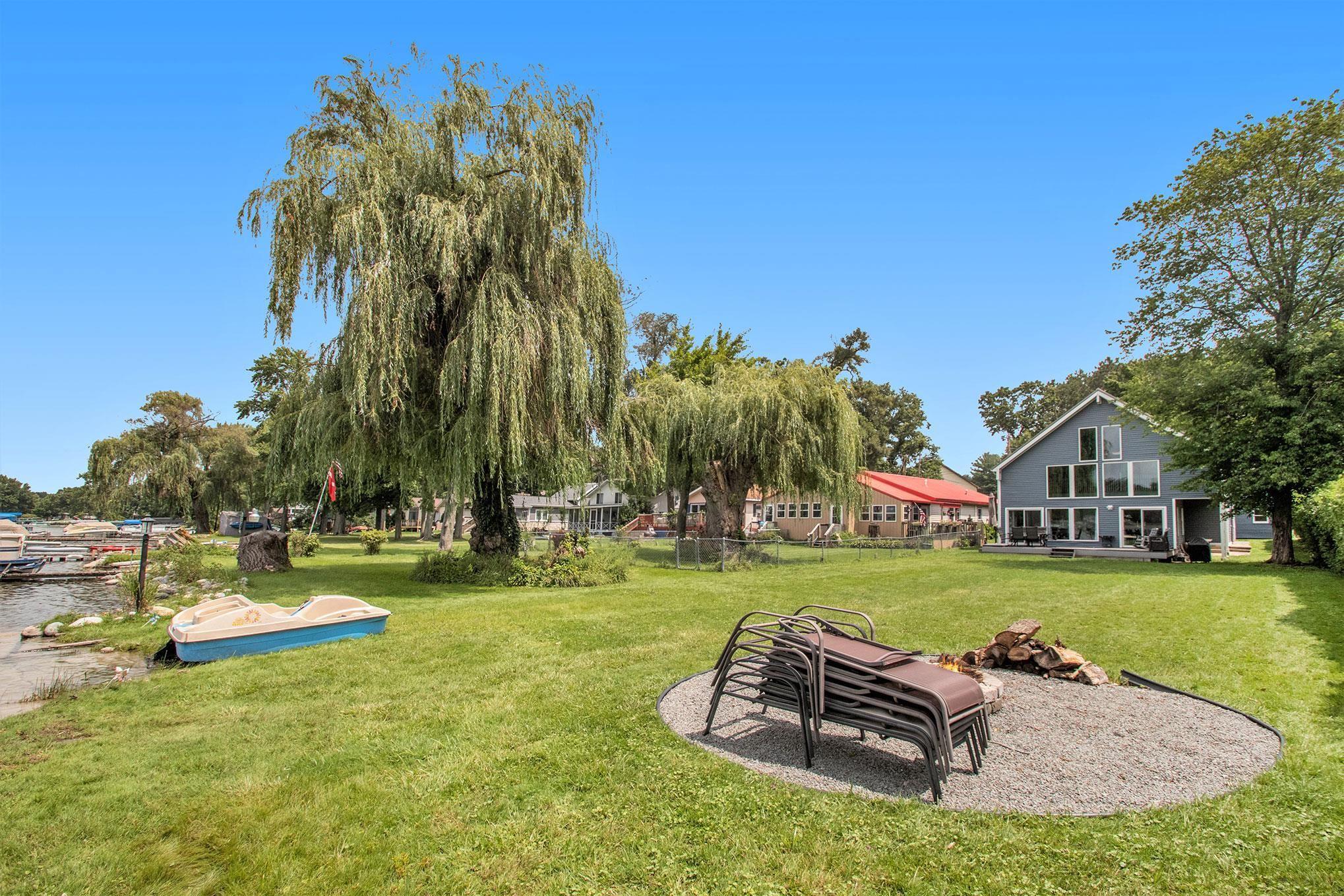 50705 East Indiana Lake Road Bristol, IN 46507 - Photo 5 of 25