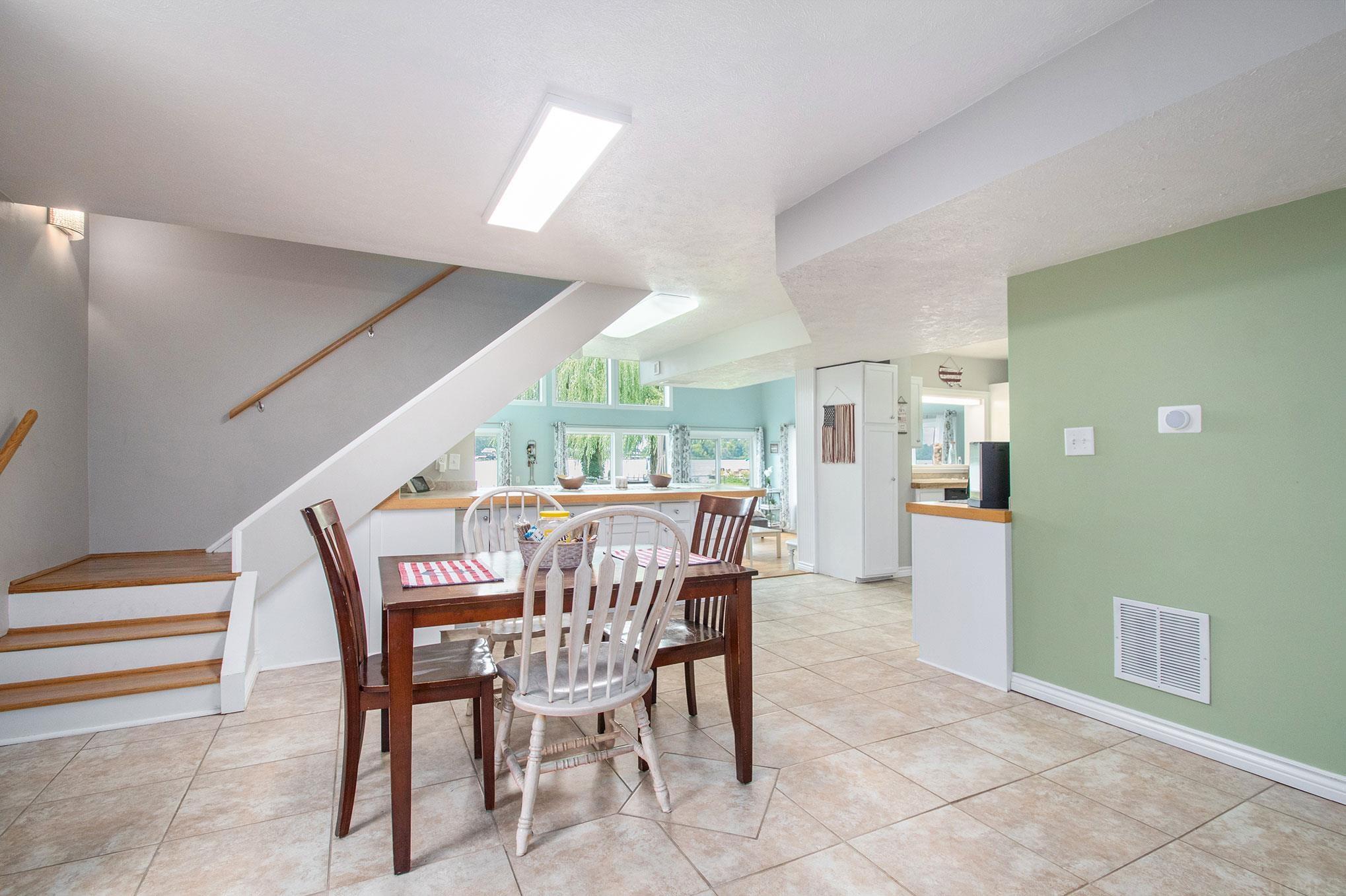 50705 East Indiana Lake Road Bristol, IN 46507 - Photo 7 of 25