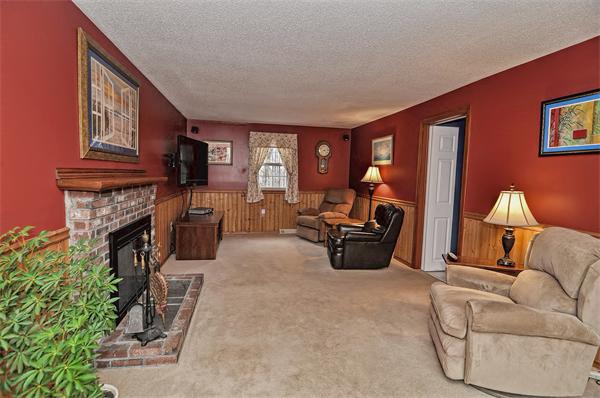 227 Irondequoit Road Franklin, MA 02038 - Photo 12 of 30 Gallery Image 12