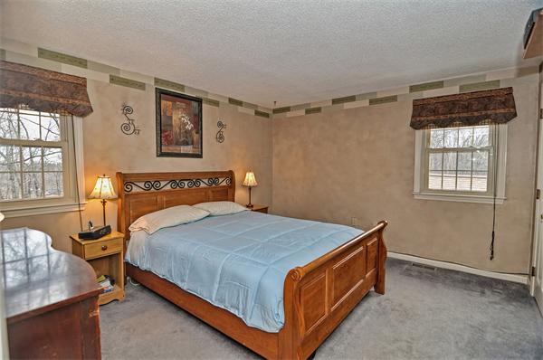 227 Irondequoit Road Franklin, MA 02038 - Photo 28 of 30 Gallery Image 28