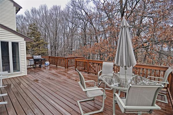 227 Irondequoit Road Franklin, MA 02038 - Photo 6 of 30 Gallery Image 6