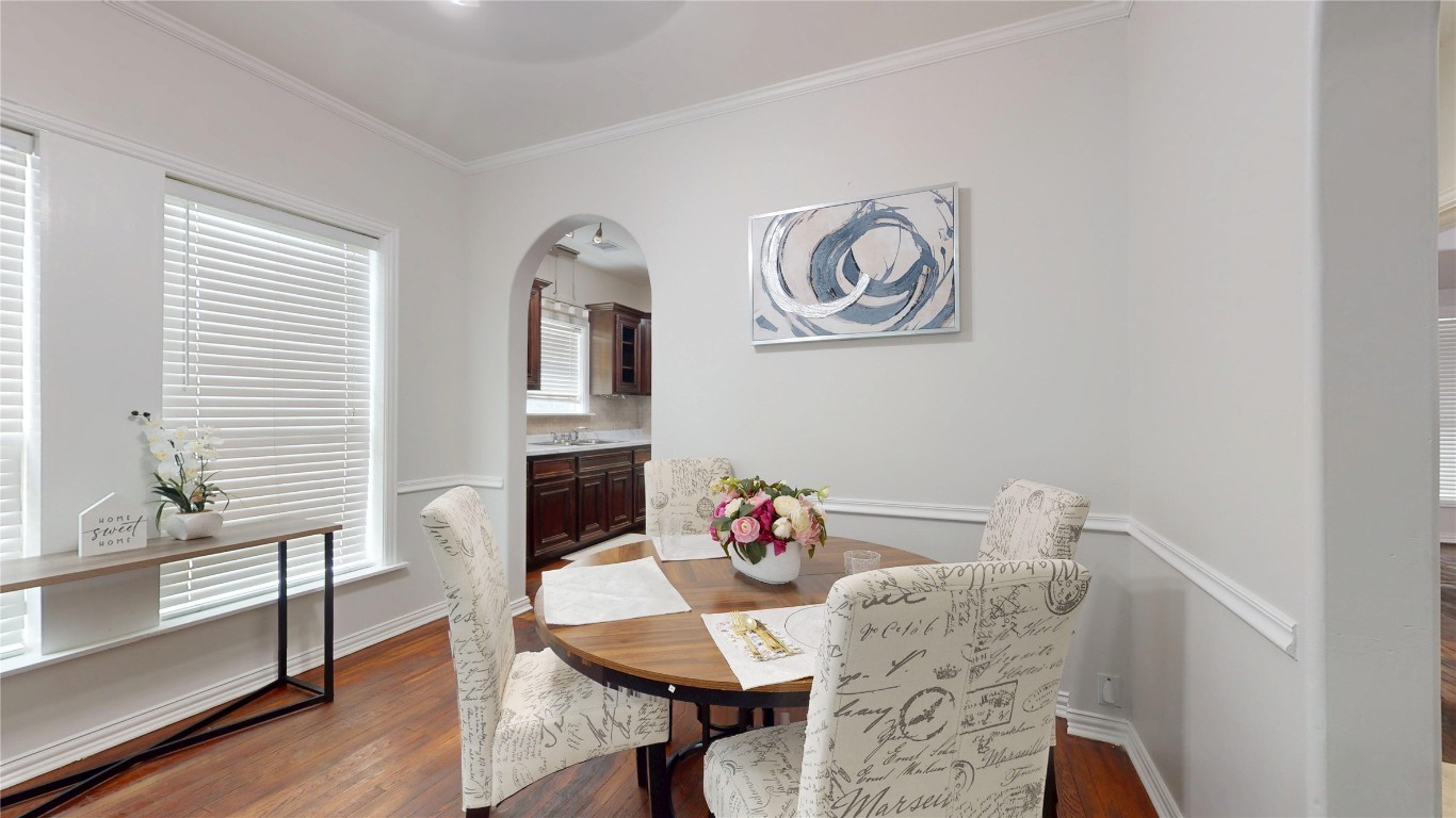 101 Eastgate Street Houston, TX 77012 - Photo 14 of 49