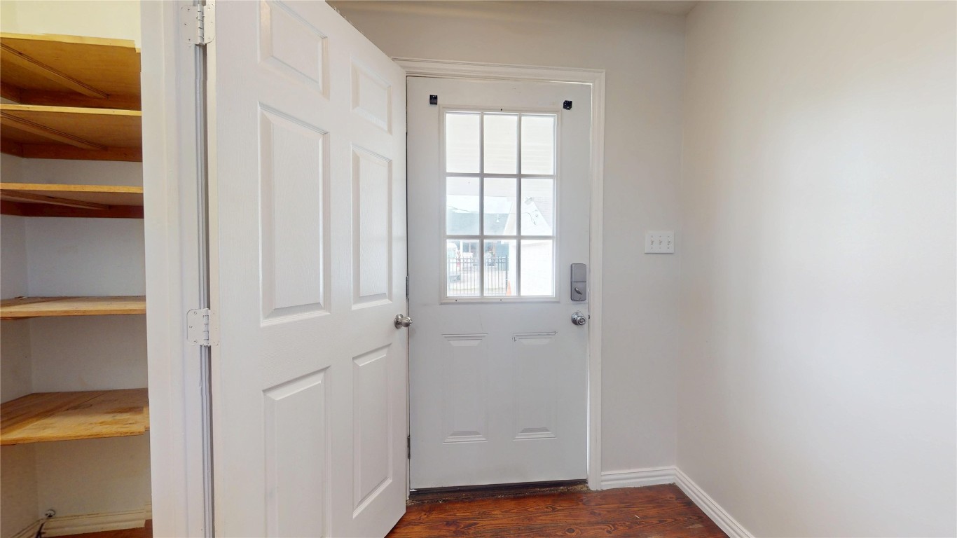 101 Eastgate Street Houston, TX 77012 - Photo 19 of 49