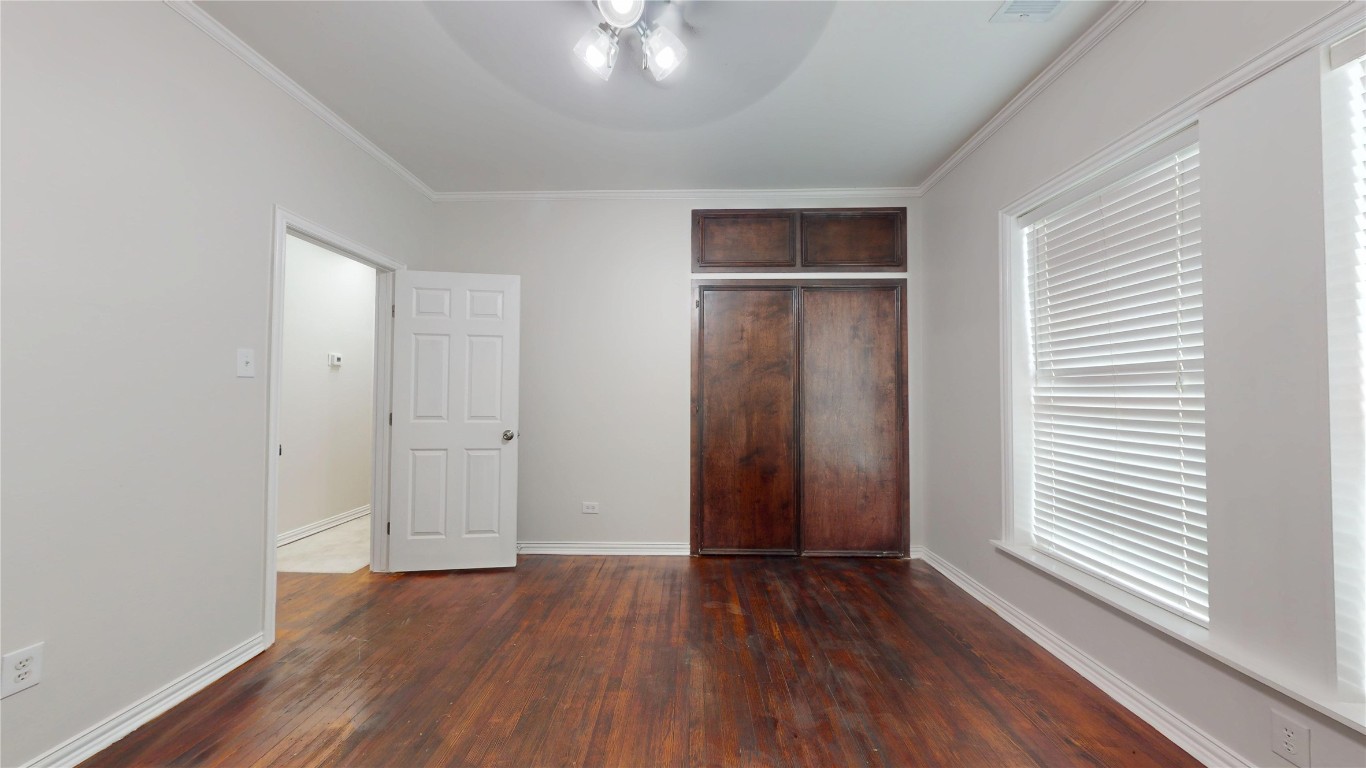 101 Eastgate Street Houston, TX 77012 - Photo 22 of 49