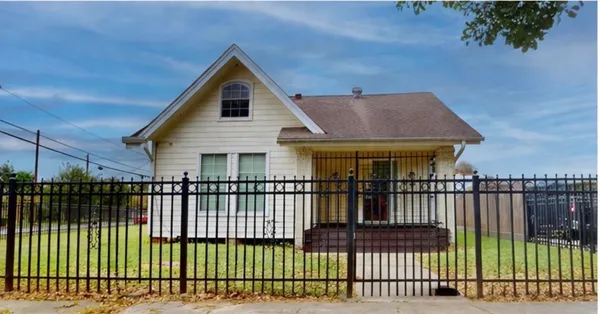 $275,000 | 101 Eastgate Street, Houston, TX 77012