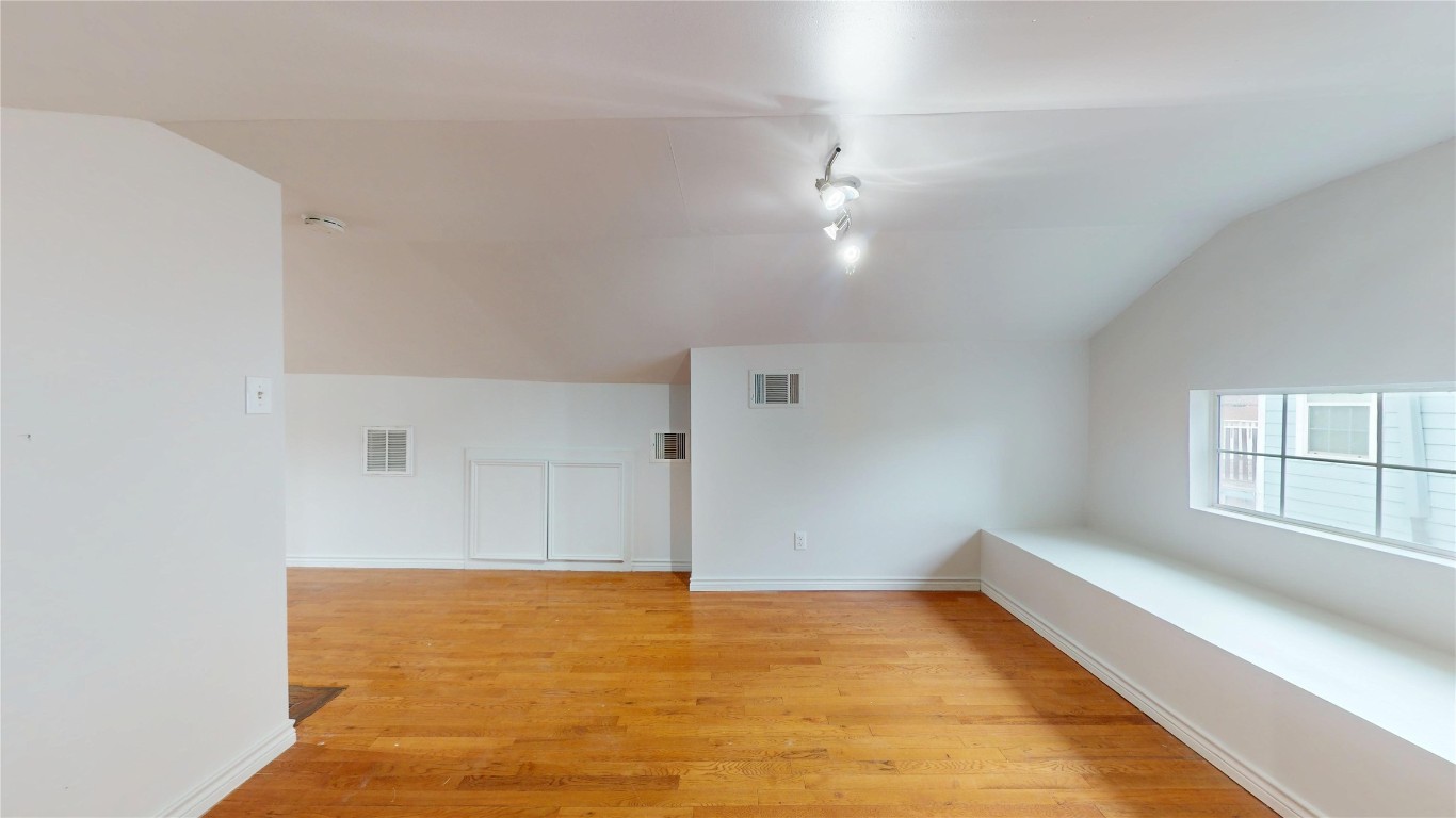 101 Eastgate Street Houston, TX 77012 - Photo 41 of 49