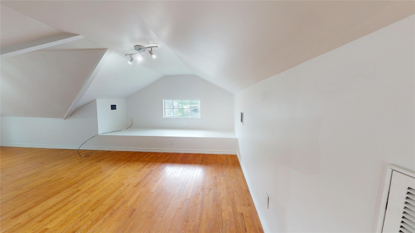 101 Eastgate Street Houston, TX 77012 - Photo 42 of 49