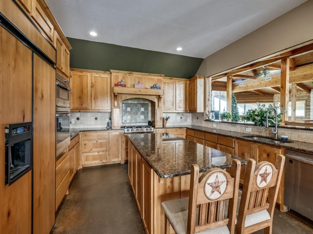 2250 Morrow Road Valley View, TX 76272 - Photo 15 of 35 Gallery Image 15