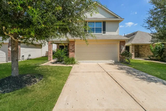 $1,950 | 5558 Latta Plantation Drive, Katy, TX 77449