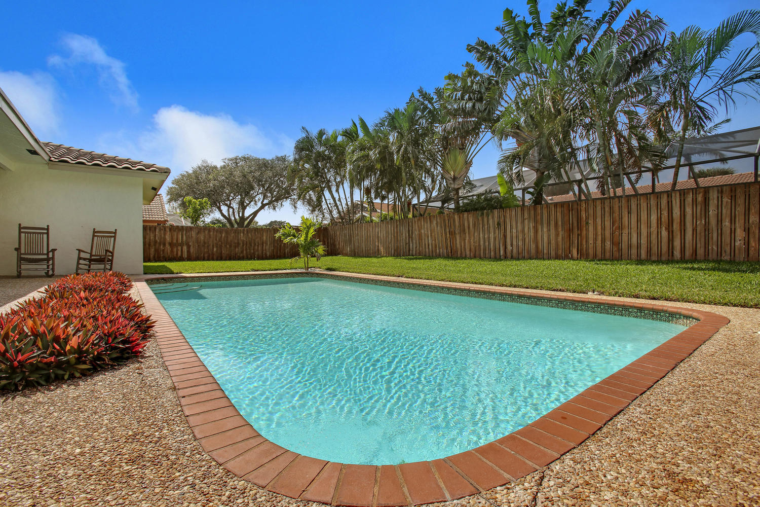 55 Southwest 12th Way Boca Raton, FL 33486 - Photo 19 of 20 Backyard & Pool