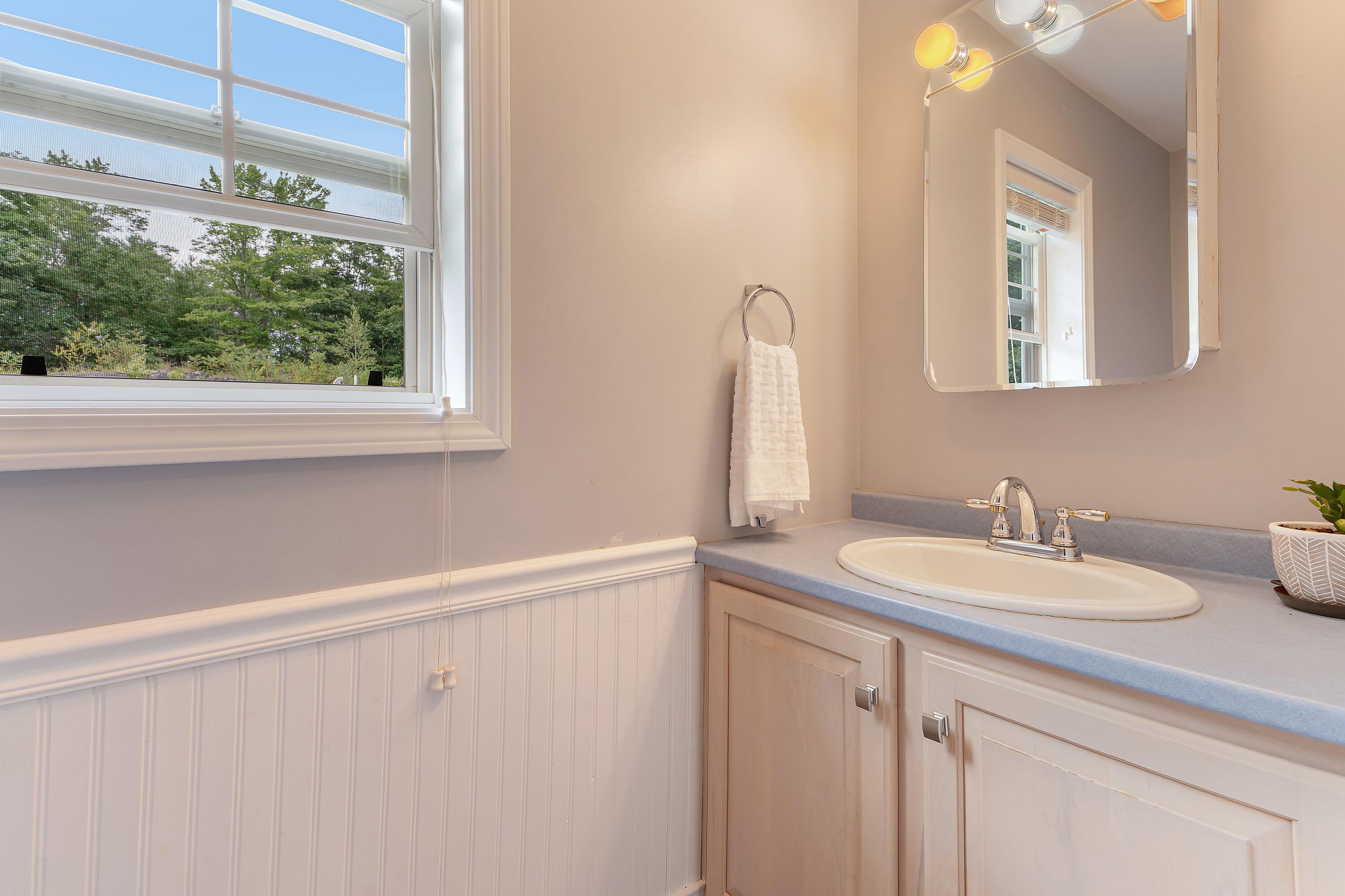 207 Crowley Road Sabattus, ME 04280 - Photo 9 of 49 207 Crowley Rd_138