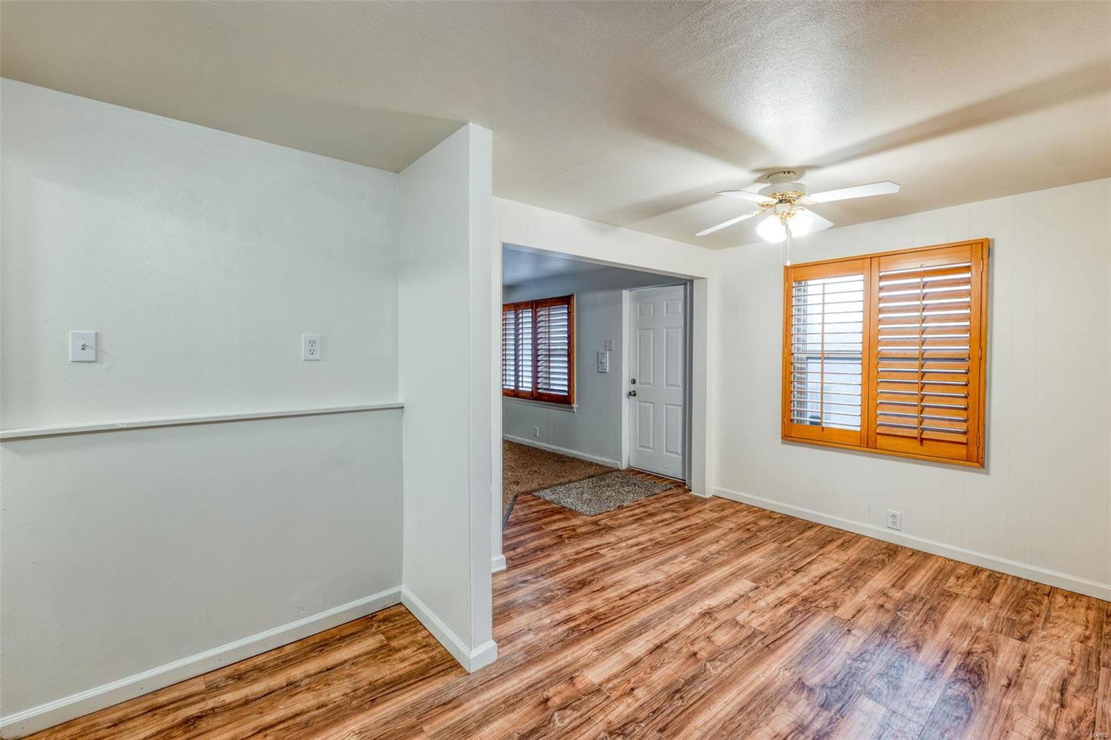 8045 Titus Road St. Louis, MO 63114 - Photo 8 of 20 Gallery Image 8