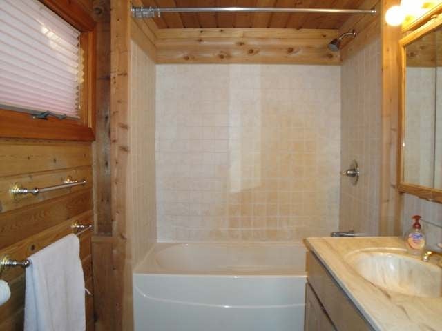 3149 South Rifle Road Rhinelander, WI 54501 - Photo 13 of 20 Gallery Image 13