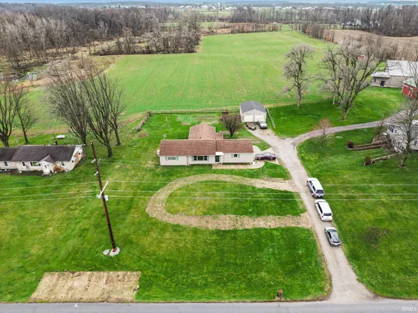 $287,900 | 1060 Highway 20, Lagrange, IN 46761