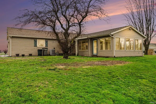 $287,900 | 1060 Highway 20, Lagrange, IN 46761