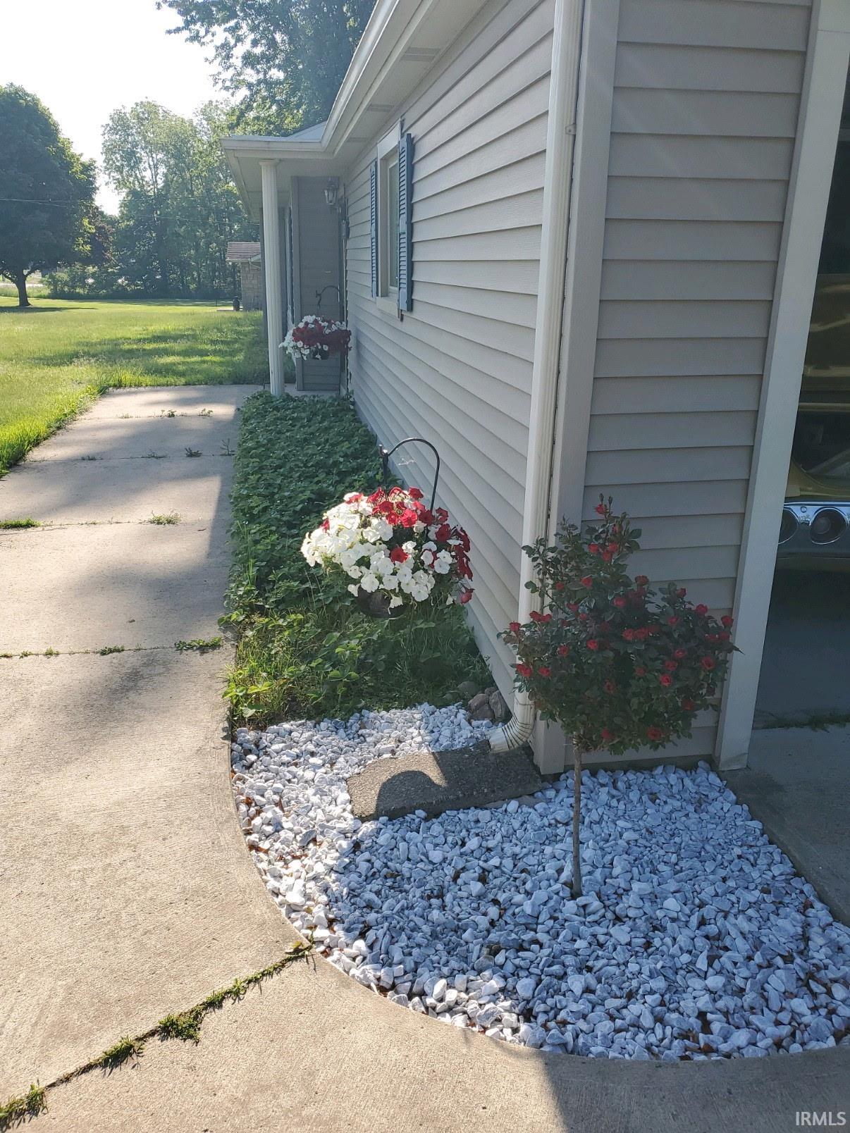 1060 Highway 20 Lagrange, IN 46761 - Photo 23 of 24