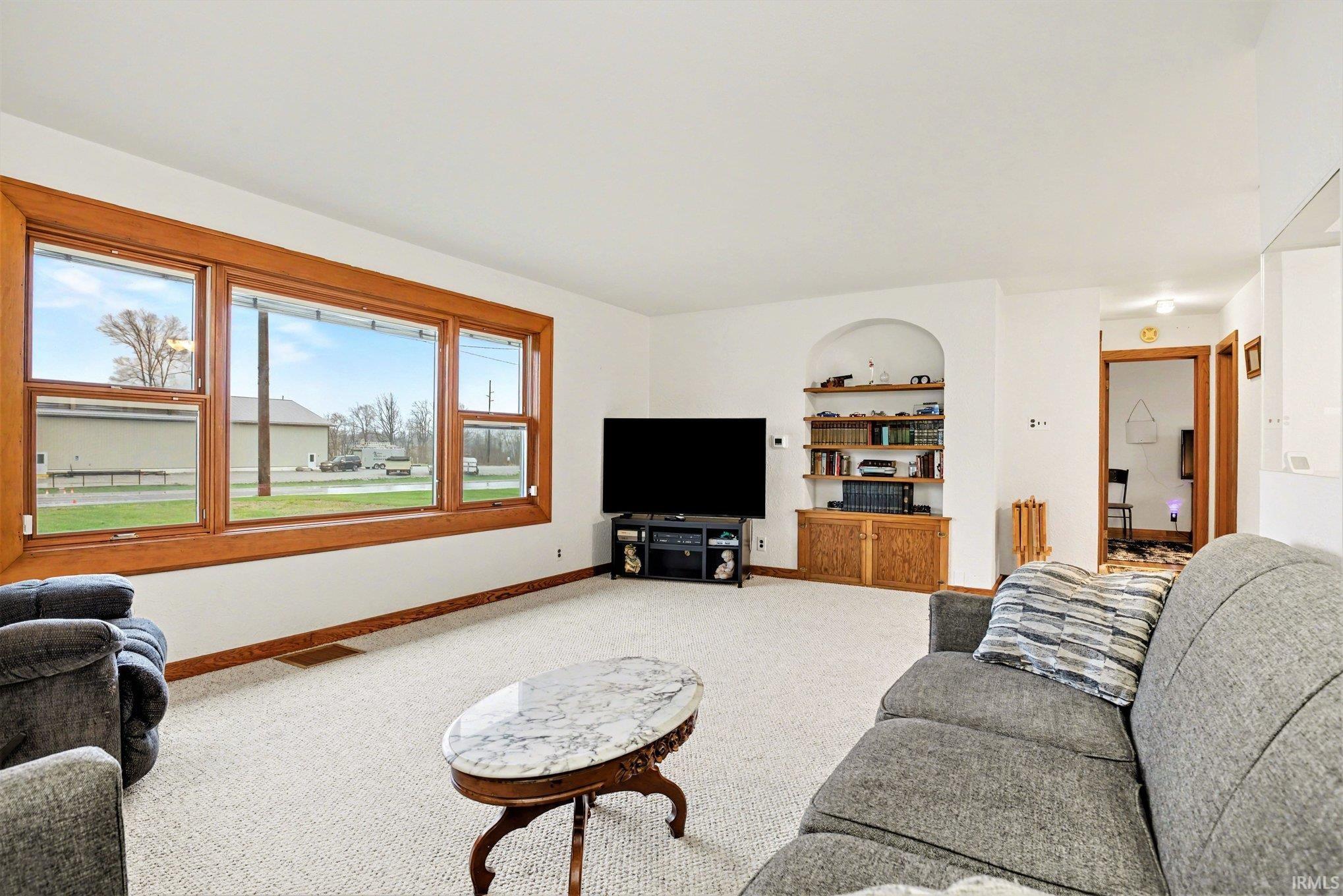 1060 Highway 20 Lagrange, IN 46761 - Photo 3 of 24