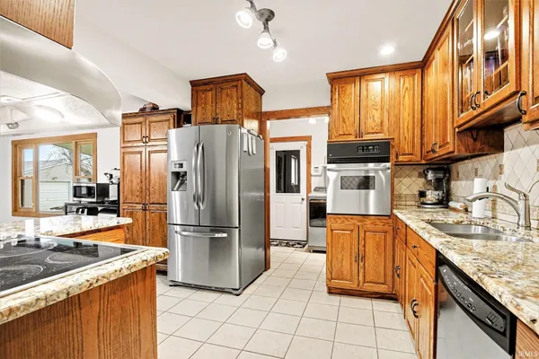 $287,900 | 1060 Highway 20, Lagrange, IN 46761