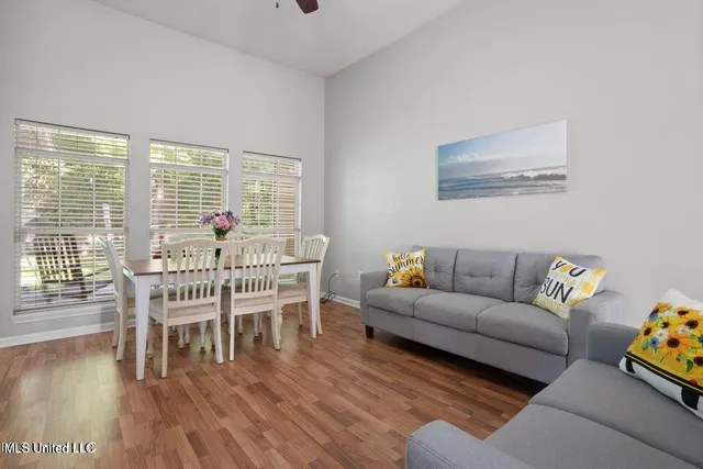 $2,600 | 6507 Shoshonee Drive, Ocean Springs, MS 39564