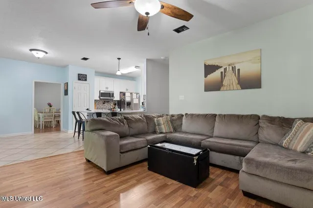 $2,600 | 6507 Shoshonee Drive, Ocean Springs, MS 39564