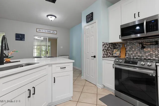 $2,600 | 6507 Shoshonee Drive, Ocean Springs, MS 39564