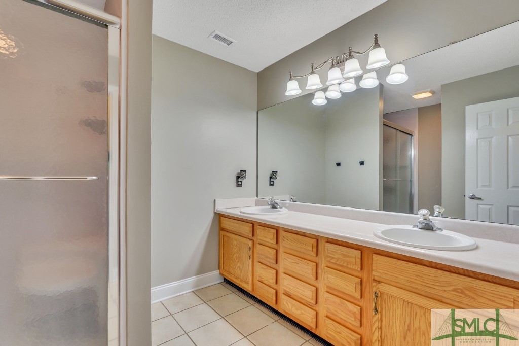 228 Oxford Circle Rincon, GA 31326 - Photo 6 of 50