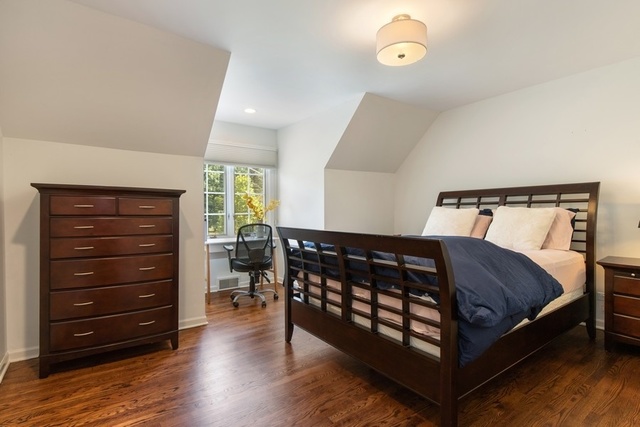 575 Turicum Road Lake Forest, IL 60045 - Photo 12 of 22 a bedroom with a bed and wooden floor