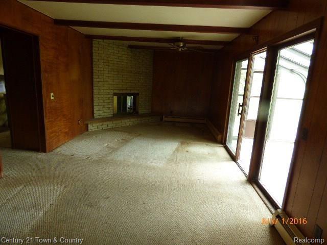 17291 Weber Road Holly, MI 48442 - Photo 13 of 17 P1020678.JPG