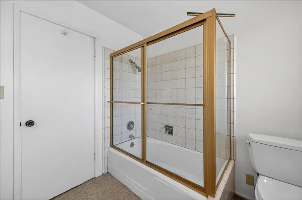 $590,000 | 5867 East Club View Drive, Fresno, CA 93727