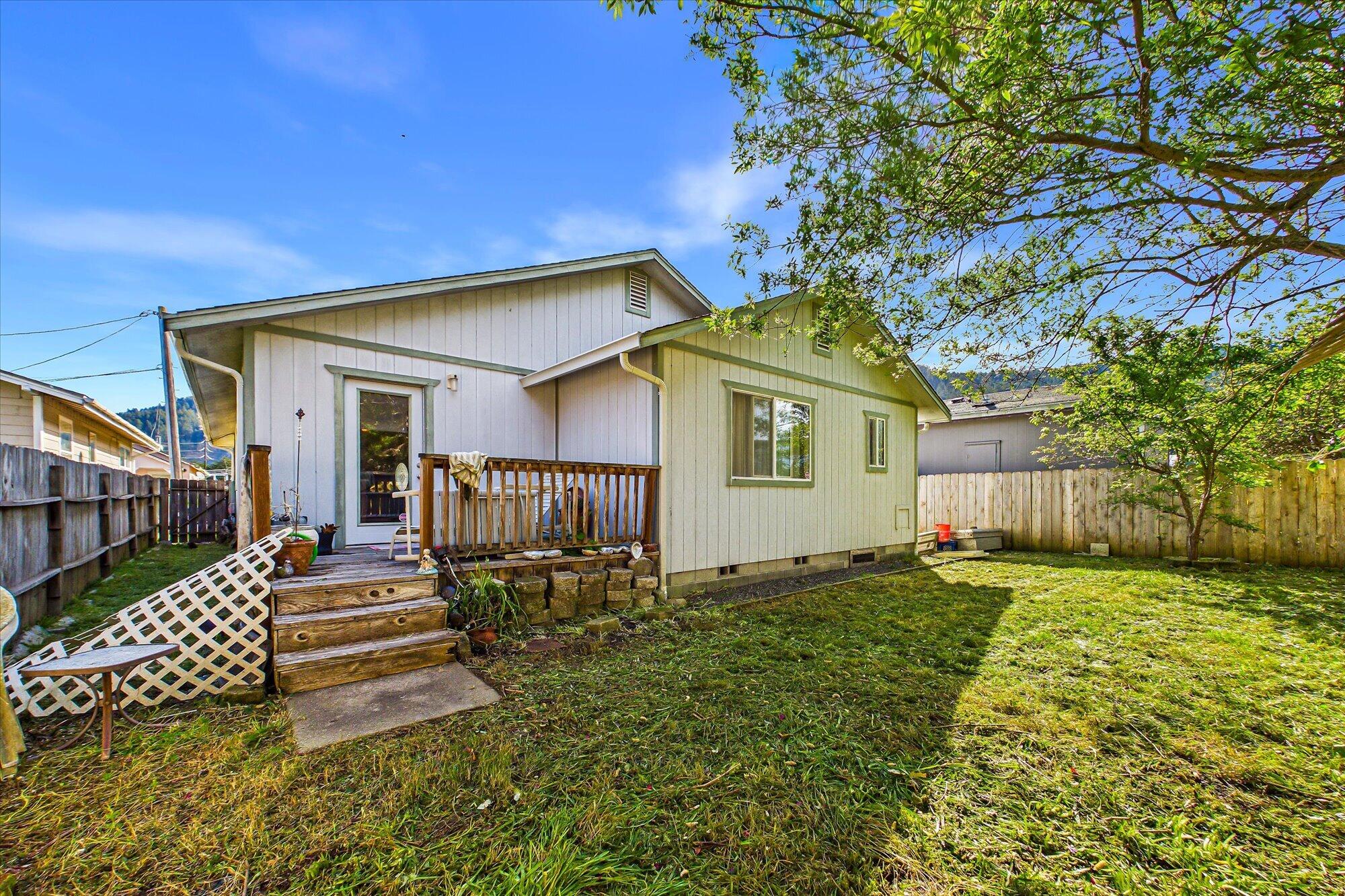 151 2nd Avenue Rio Dell, CA 95562 - Photo 28 of 31