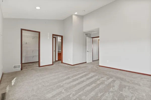 $410,000 | 5038 Yuma Lane North, Plymouth, MN 55446