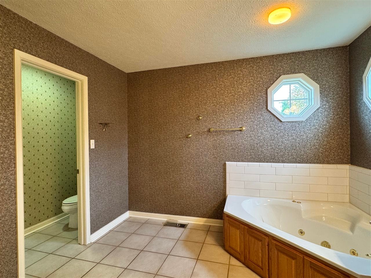 135 Stone Ridge Street Bowling Green, KY 42101 - Photo 10 of 21 Gallery Image 10