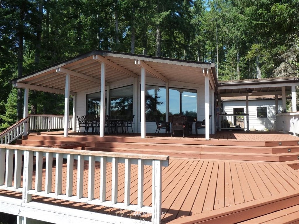 1350 East Island View Road Grapeview, WA 98546 - Photo 11 of 16 Gallery Image 11