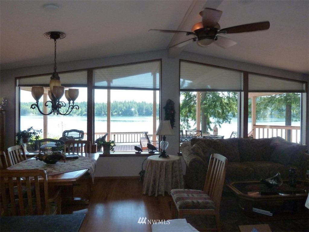 1350 East Island View Road Grapeview, WA 98546 - Photo 13 of 16 Gallery Image 13