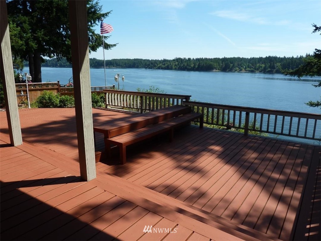 1350 East Island View Road Grapeview, WA 98546 - Photo 6 of 16 Gallery Image 6