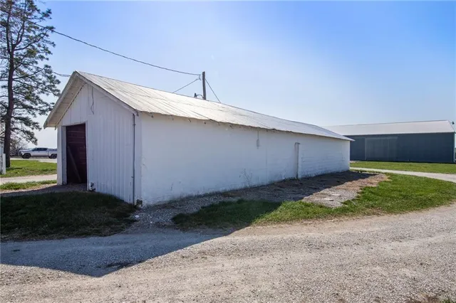 $2,200,000 | 22590 Edgerton Road, Edgerton, KS 66021